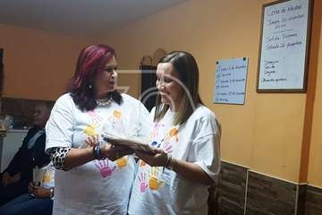 Apoyo de la edila Saro Sosa al proyecto social San Francisco de Asís del Valle de Jinámar (Foto TA)